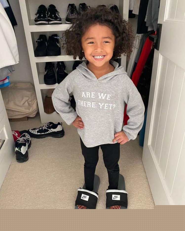 世界杯史话01：世界上第一场国际足球比赛是什么时候打的？（世界杯故事01：首场国际足球赛何时开踢？）