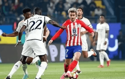 官方：阿德莱德联后卫弗里恩兹腿筋受伤，将缺席至明年（阿德莱德联官方：后卫弗里恩兹腿筋受伤，缺阵至明年）