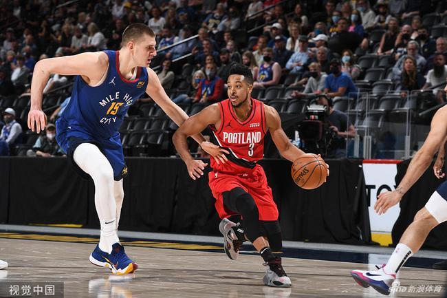 两队在获得 两队在获得